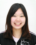 中川衣都子
